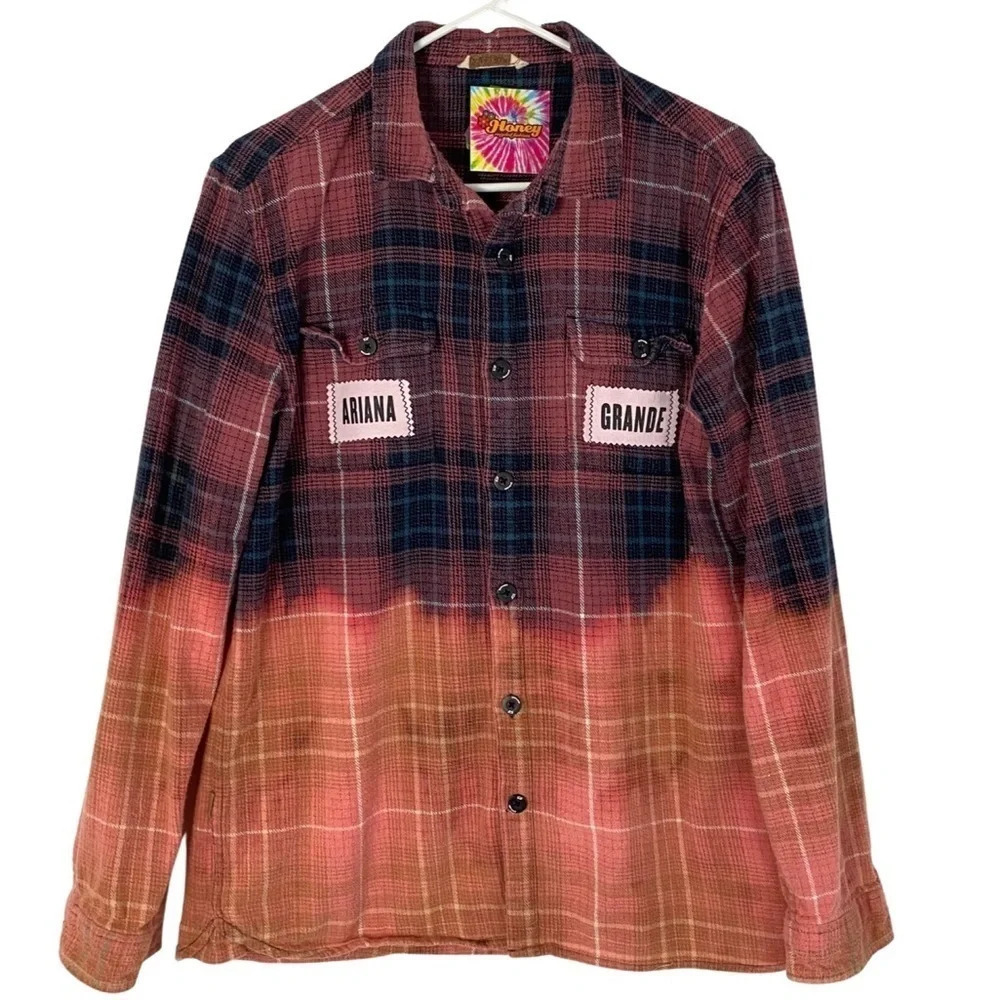 Ariana Grande Plaid Flannel Shirt Womens Size Medium Large Pink Ombre Bleached - Picture 2 of 15